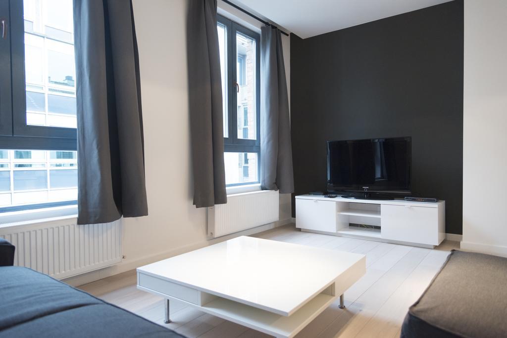 Grand Place Apartments Sablon Брюксел Стая снимка