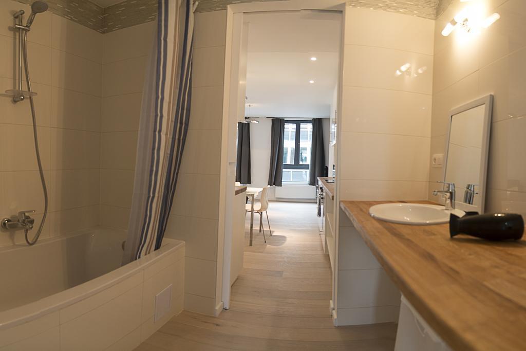 Grand Place Apartments Sablon Брюксел Стая снимка